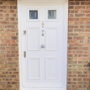 Bespoke 6 Panel Door & Banham Locks